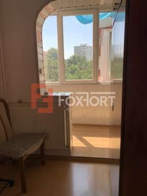 Apartament cu 2 camere, etaj 3 - zona Dacia Iulius Mall - imagine 2