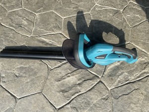 Foarfeca electrica gard viu   pomi   arbusti, Makita DUH483Z, fara fir, 48 cm