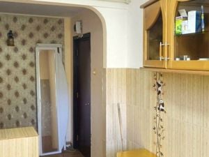 Apartament cu doua camere, parter - zona centrala, Potcoava de Aur - imagine 4