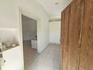 Proprietate în Localitatea Fârțănești - teren 1800 mp + casa - imagine 2