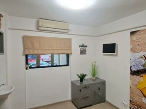 Vanzare - spatiu comercial stradal - IC Frimu, str Aurel Vlaicu - imagine 2