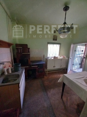 Casa 2 camere, zona Semicentrala Afi Ploiesti - 116500 euro - imagine 12