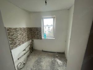 Vand apartament cu 2 camere in Giurgiu