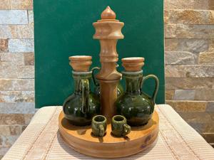 Set de colectie din ceramica in suport din lemn pentru schnaps - imagine 3