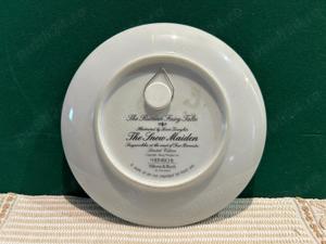 Farfurie decorativa de colectie Villeroy & Boch Heinrich   The Snow Maiden  - imagine 2
