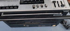 RadioCasetofon Stereo Universum