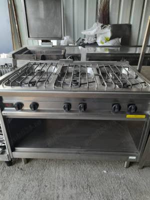 Vand set de bucatarie pentru capacitate mare, profesional Marca B and G Made in Germany.  