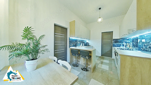 Apartament vibrant, Ultracentral, cu 2 camere, renovat si modernizat - imagine 5