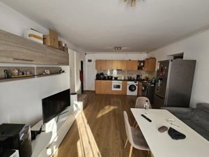 Apartament 2 camere, 50mp, semidecomandat - imagine 4