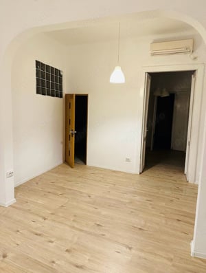 Apartament 3 camere, ultracentral, renovat. - imagine 5