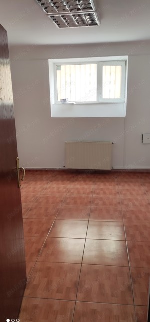 Direct Proprieter inchiriez Ap 4 camere 94mp la Demisol 2 in vila Cotroceni, 5 min Metrou Eroilor - imagine 4