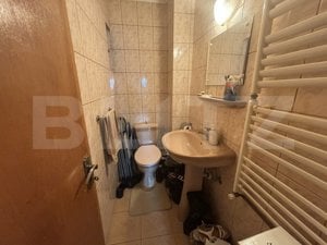 Vând apartament cu 3 camere - imagine 7