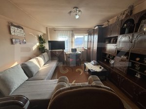 Vând apartament cu 3 camere - imagine 6