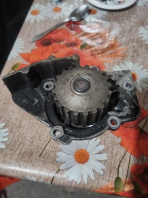 Vând pompa injecție injectoare peujeot boxer an 2005 și 2 cutii viteze peujeot boxer motor2l și 2.2l - imagine 6