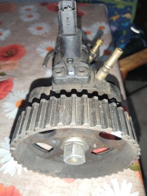 Vând pompa injecție injectoare peujeot boxer an 2005 și 2 cutii viteze peujeot boxer motor2l și 2.2l - imagine 2