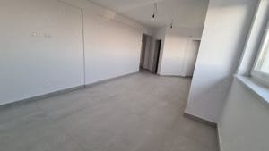 Vand apartament 4 camere in bloc nou zona Micalaca - ID : RH-40185-property