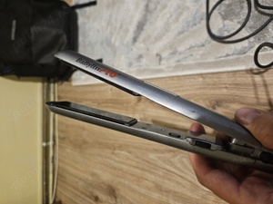 Vand placa de intins parul Babyliss