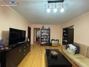 Apartament 4 camere de vanzare zona Pelican Tulcea - imagine 3