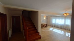 Casa căramidă cu placă de beton,  Valu lui Traian - imagine 5