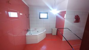 Casa căramidă cu placă de beton,  Valu lui Traian - imagine 17