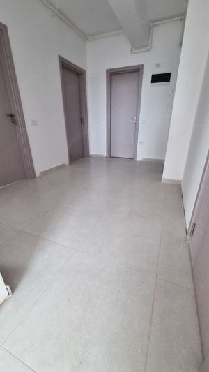 Apartament 3 camere decomandat, zona Biruintei, finisaje premium - imagine 3