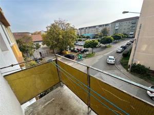 Apartament cu Centrala Proprie Judetean - imagine 7