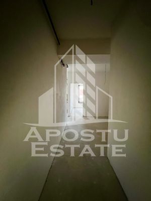 Apartament cu 3 camere nou,etaj intermediar,centrală proprie,zona Alfa - imagine 3