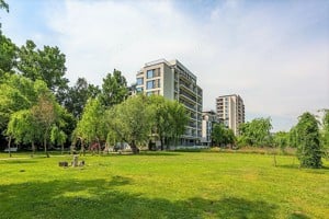 Northside park garden, apartament 2 camere splendid, cu terasa, parc si ponton, 65 mp.