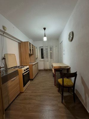 - Apartament cu 2 camere intr-o zona semicentrala - imagine 5