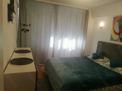 Închiriez ap 3 camere zona Piață Dorobanți,complet renovat,mobilat și utilat, pe termen lung.  - imagine 4