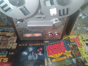 MAGNETOFON AKAI GX-646 Argintiu Auto Reverse  6-Head fara Role si Adaptoare