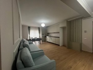 Apartament 2 camere ,zona Centrul vechi ,ultrafinisat nou! - imagine 4