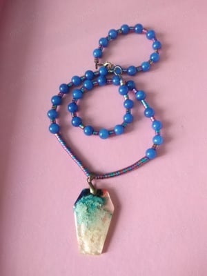 Vând colier handmade cu pietre semipretioase