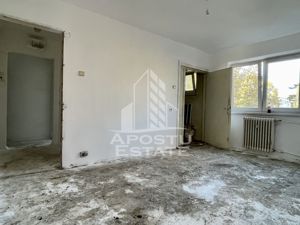 Apartament cu trei camere etaj intermediar Pta Doina Calea Sagului - imagine 9