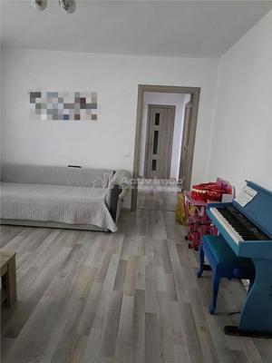 Apartament 3 cam - semidecomandat - Piata Veteranilor