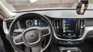 Volvo xc60 plugin hibrid  - imagine 5