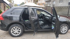 Volvo xc60 plugin hibrid  - imagine 6