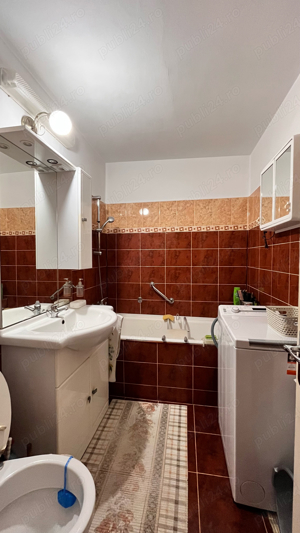 Apartament cu 4 camere de vânzare în Sibiu, Strand, str. Oasului - imagine 2