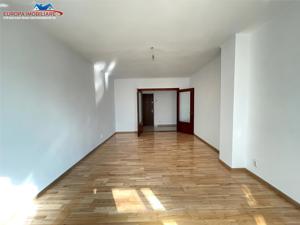 Apartament cu 2 camere de vanzare zona centrala Tulcea - imagine 2