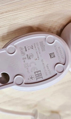 Încărcător periuță de dinți Braun - imagine 2