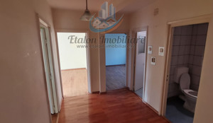 Apartament 3 camere, decomandat, etaj 2, 2 bai, Piața Bistrita - imagine 7