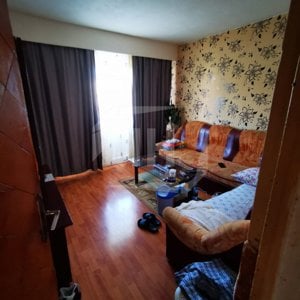 Apartament 3 camere, decomandat, etaj intermediar, zona Spitalului de Recuperare - imagine 3