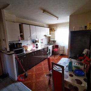 Apartament 3 camere, decomandat, etaj intermediar, zona Spitalului de Recuperare - imagine 6