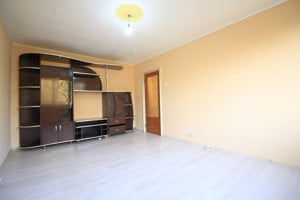 PIATA RESITA, APARTAMENT 3 CAMERE, DECOMANDAT, ETAJ 4/4, LIBER! - imagine 4