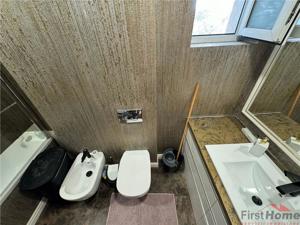 Apartament 4 camere, 100mp , zona ultracentrala , etaj 3 cu acoperis - imagine 15