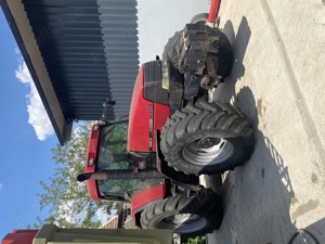 Vând tractor case MX170