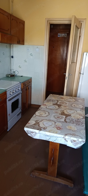 Apartament 3 camere semidecomandat in Centru Nou,Satu Mare - imagine 2