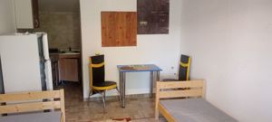 Proprietar inchiriez  ap. 1camere  renovat   mobilata etaj 1 - imagine 7