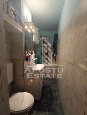 Apartament 2 camere, centrala proprie, etaj 3, situat in C. Sagului. - imagine 6