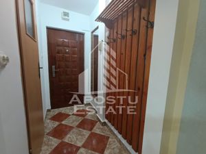 Apartament 2 camere, renovat complet, bloc anvelopat, zona C. Sagului. - imagine 4